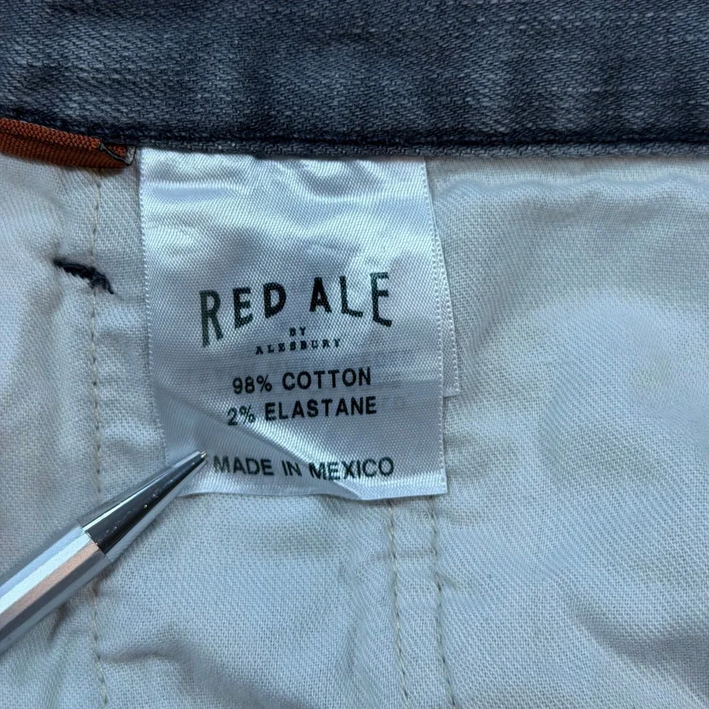Red Ale by Alesbury Jeans Mens 40x30 Washed Grey Good Straight Leg MW20064-RX